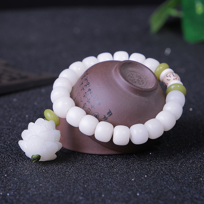 Yoga Fitness Tracker - Pulsera de Jade blanco Bodhi Roots