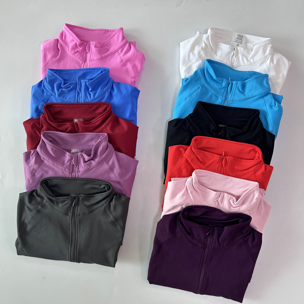 Chaqueta de yoga sin logo con  - Yoga Fitness Women reseña y precio